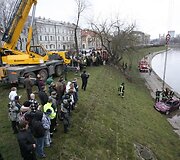 Į krantą i&scaron;keltas automobilis