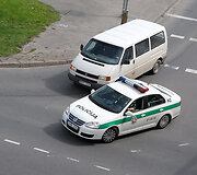 Nuo policijos sprunkantys keturračiai