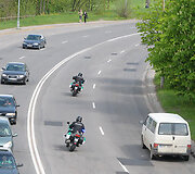 Keturračius vaikėsi ir policininkai ant motociklų