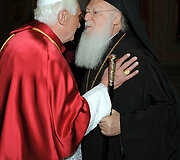 Graikų ortodoksų patriarcho Bartolomejaus I ir popiežiaus Bendikto XVI susitikimas