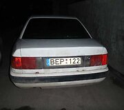 Įtariamųjų automobilis