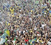 Brazilai džiaugsmingai pasitiko gerą žinią.
