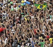 Brazilai džiaugsmingai pasitiko gerą žinią.