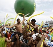 Brazilai džiaugsmingai pasitiko gerą žinią.