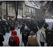 Mugėje netrūksta įdomių reginių ir pirkinių.