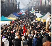 Mugėje netrūksta įdomių reginių ir pirkinių.