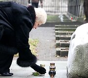 Seimo Pirmininkė lankė kapus.
