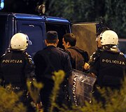 Karadžičiaus &scaron;alininkai vienijasi