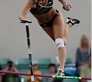 Jelena Isinbajeva &scaron;okinėjo traumuota?