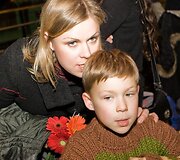 Aktorė Aldona Vilutytė su sūnumi