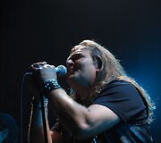 Sostinėje klausytojus džiugino atsikūrusios grupės &bdquo;Rainbow&ldquo; muzikantai.