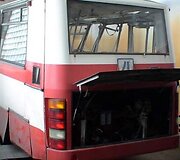 16 metų senumo autobusas sudaužytas nepataisomai.