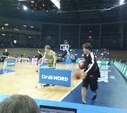 LKL snaiperiai  tikrinasi taikiklius.