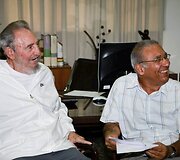 Buvęs Kubos lyderis Fidelis Castro vėl pasirodė vie&scaron;umoje.