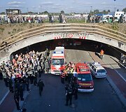 Festivalyje &bdquo;Love parade&ldquo; kilusi spūstis pareikalavo aukų