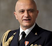 Kra&scaron;to apsaugos ministerijoje vyko atsisveikinimo ceremonija su kadenciją baigusiu Italijos gynybos ata&scaron;ė Lietuvai flotilės admirolu Michele La Fortezza.