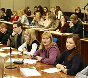 Klaipėdiečiai jau pasiruo&scaron;ę ra&scaron;yti Nacionalinį diktantą, 2009-01-24.