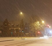 Klaipėdoje ketvirtadienio vakarą sninga itin gausiai.