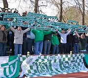 Akimirkos i&scaron; sekmadienį 15 val. Vingio parke vykusių varžybų VMFD ŽALGIRIS &ndash; FK LIETAVA (Jonava).