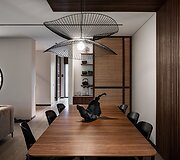 &bdquo;Very Good Architecture Company&ldquo; kurtas interjeras 