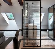 &bdquo;Very Good Architecture Company&ldquo; kurtas interjeras 