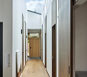 &bdquo;Very Good Architecture Company&ldquo; kurtas namo interjeras Vilniuje