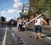 Klaipėdoje savaitgalį &scaron;urmuliuoja &scaron;ventės svečiai ir dalyviai. 