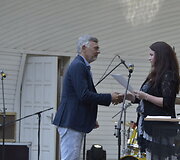 Kultūros ministerijos atstovė padėką įteikė ir festivalio informaciniam rėmėjui naujienų portalui 15min.lt. 