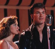 Aktorius Patrickas Swayze`as  ir Jennifer Grey filme &bdquo;Dirty Dancing&ldquo; (&bdquo;Purvini &scaron;okiai&ldquo;)