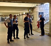 I&scaron;puolis traukinyje