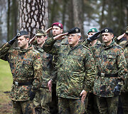 Vainikų padėjimo ceremonija
