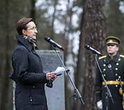 Vainikų padėjimo ceremonija