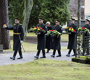 Vainikų padėjimo ceremonija