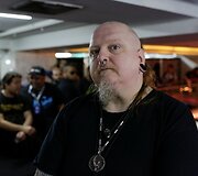 Ekstremalių tatuiruočių ir auskarų vėrimo mėgėjai i&scaron; arti