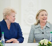 H.Clinton &ndash; Prezidentūroje. 