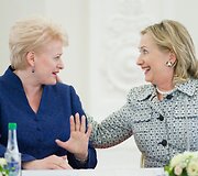 H.Clinton &ndash; Prezidentūroje. 