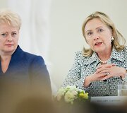 H.Clinton &ndash; Prezidentūroje. 
