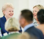 H.Clinton &ndash; Prezidentūroje. 