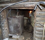 Vieni i&scaron; aktualiausių Plungės rajono policijos siekiamų užkardyti, bet dar dažnai užfiksuojamų ir tiriamų nusikaltimų &ndash; naminės degtinės gaminimas, laikymas ar realizavimas. 