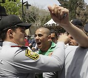 Protesto akimirka