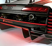 Paryžiuje demonstruojamas &bdquo;Audi R8 LMS&ldquo;