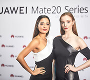 Telefono &bdquo;Huawei Mate 20 Pro&ldquo; pristatymas