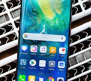Telefono &bdquo;Huawei Mate 20 Pro&ldquo; pristatymas