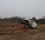 Vaidotas Žala žvyro karjere i&scaron;bandė savo Dakaro automobilį