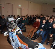 Balys Bardauskas motociklo palydėtuves surengė &Scaron;ilalės rajone, Laukuvos gimnazijoje