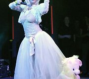 Filmų suaugusiems žvaigždė Cicciolina, kurios tikrasis vardas Ilona Staller