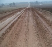 Pažeistos rajoninių kelių dangos