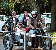 Ladies Go kartingų ir simuliatorių lenktynės