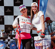 Ladies Go kartingų ir simuliatorių lenktynės