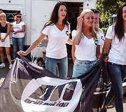 Ladies Go kartingų ir simuliatorių lenktynės